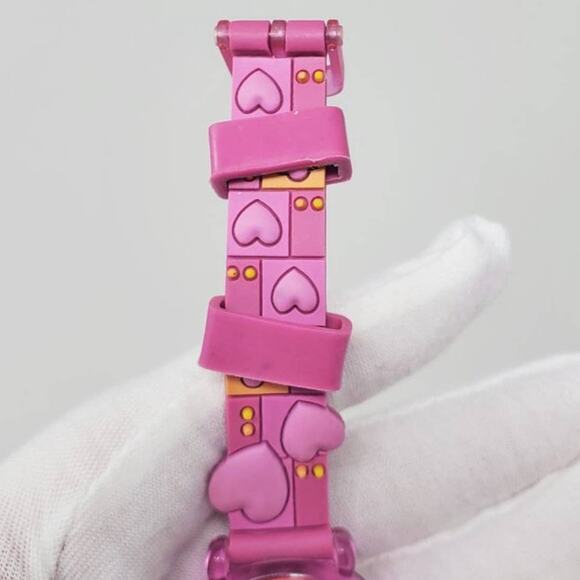 Vintage Disney Minnie Mouse Pink Hearts Watch - Picture 5 of 13